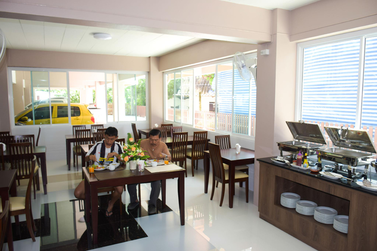 Food & Drinks 5, Peak Boutique City Hotel, Mueang Krabi