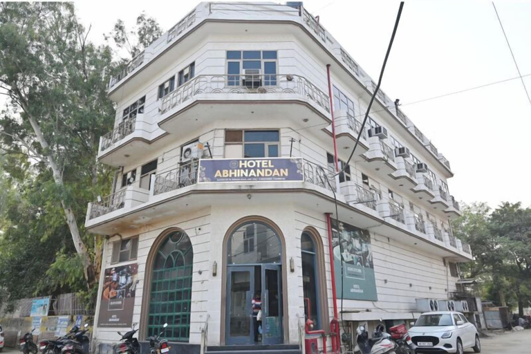 Front of property 4, Hotel Abhinandan-Jind, Jind