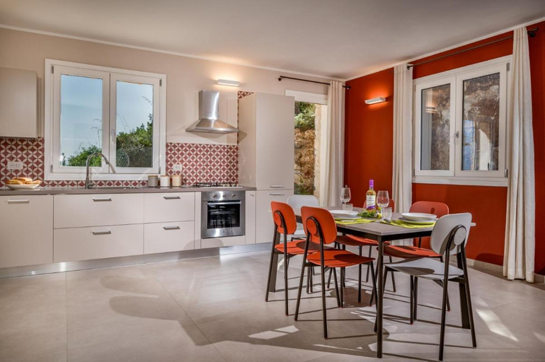 Kitchen 3, Relax in Style in Trapanis Hidden Gem Holiday House, Trapani