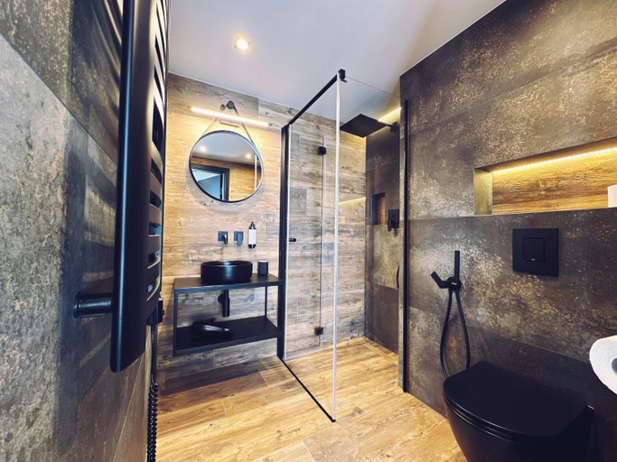 Bathroom 2, 1000m n.p.m., Tatra