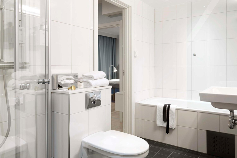 Bathroom 4, Scandic Malmen, Stockholm