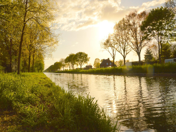 Others 4, Farmhouse in Nederweert near Canal Trails, Nederweert