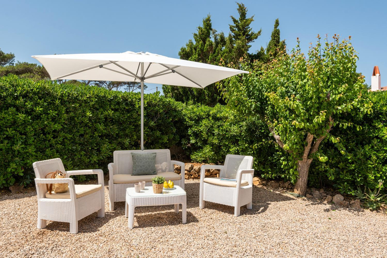 Others 5, Villa Xaloc, Baleares