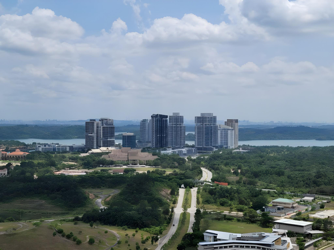 Others 4, A2704 Grand Medini Studio 100mbps Netflix By STAY, Johor Bahru