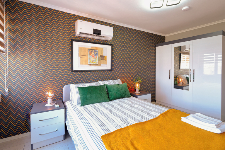 Room 2, Maxi Hadrian, Antalya
