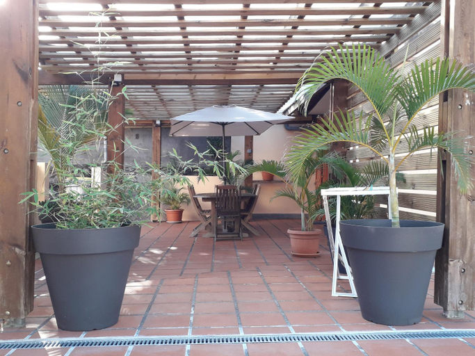 Facilities 4, Villa Cap Azur, Saint-Denis