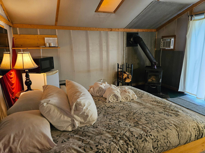 Bedroom 2, Eco Spa Highland, Argenteuil