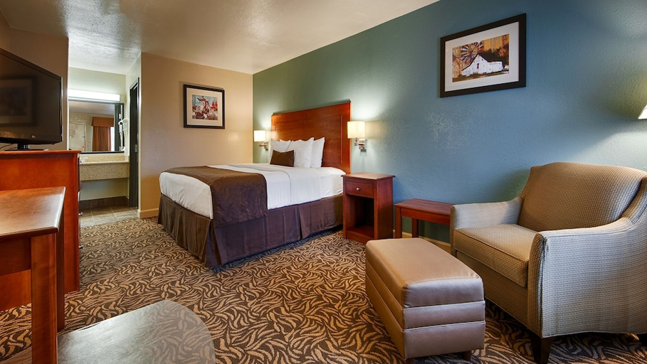 Bedroom 3, Best Western Regency Inn & Suites, Gonzales