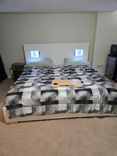 5, Mimis lodge, Peel