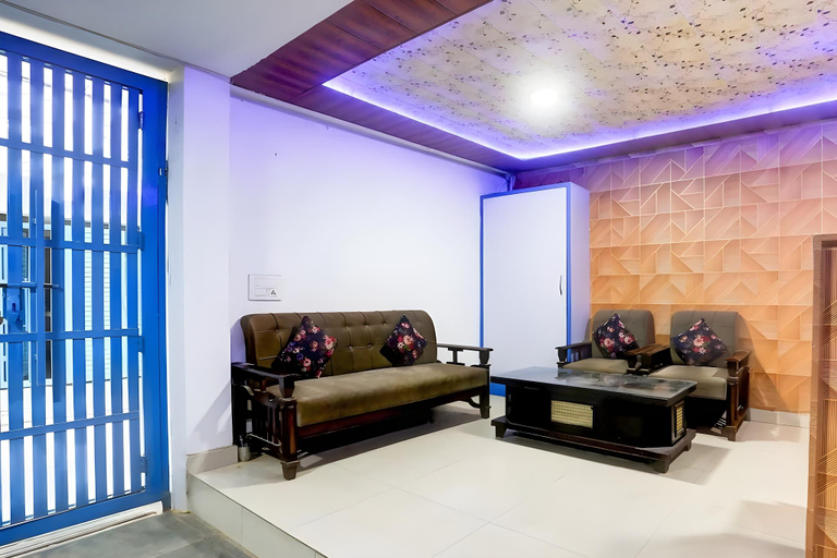 Public Area, Hotel Osho Inn, Delhi