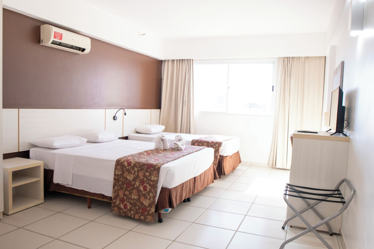 Room 4, Apartamento Le Jardin, Caldas Novas