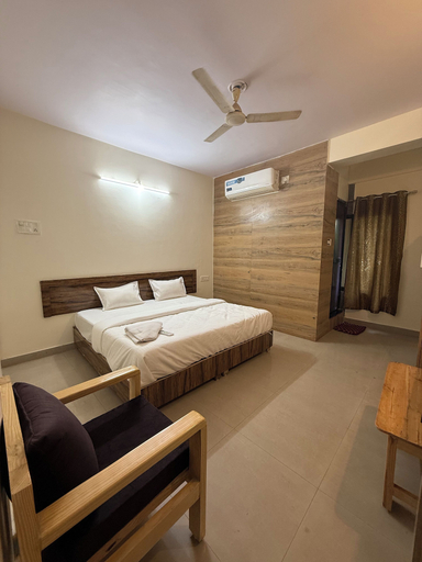 Room 2, THE GRAND SERENITY HOTEL, Nagpur