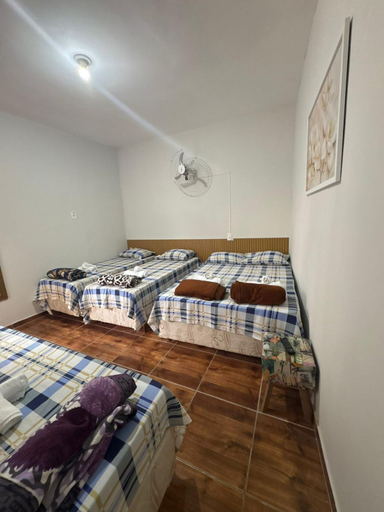 Bedroom 4, FAMILIA CHARLEAUX, Aparecida
