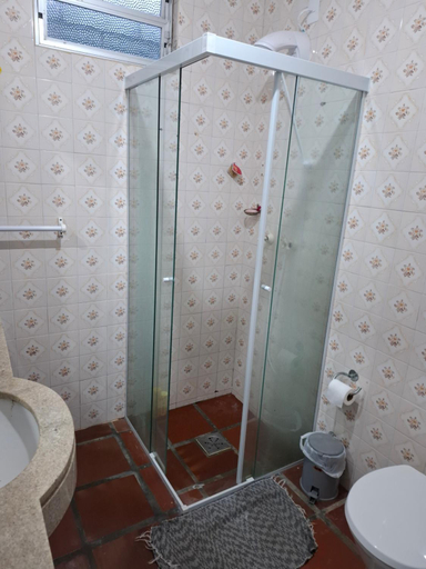 Bathroom 3, Quartos na Praia da Armacao-Matadeiro, Florianopolis