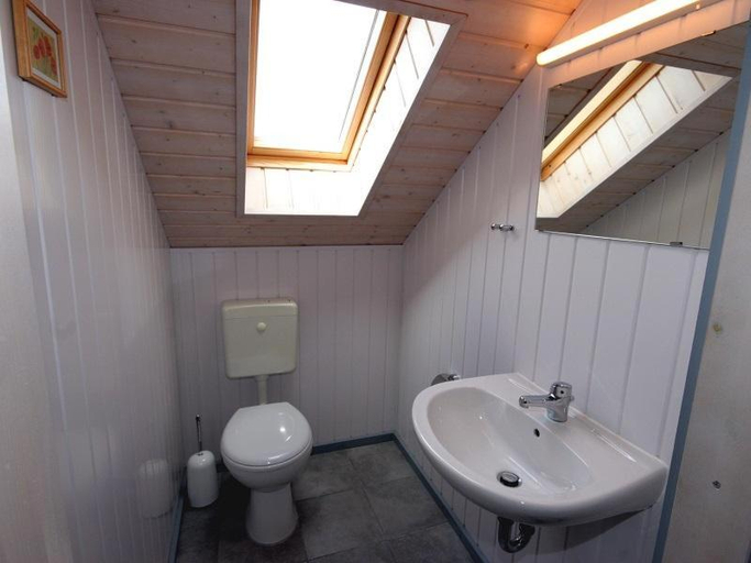 Bathroom 4, Ferienhaus im Ferienpark Mueritz, Mecklenburgische Seenplatte