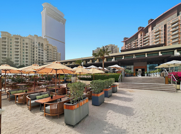 Beach bar 2, c Beach Front Studio, Dubai
