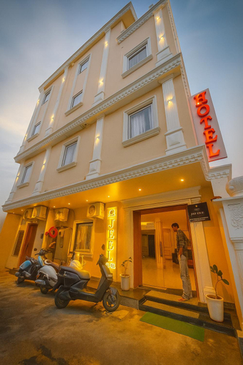Exterior & Views 2, Jeel Pearl Hotel, Udaipur