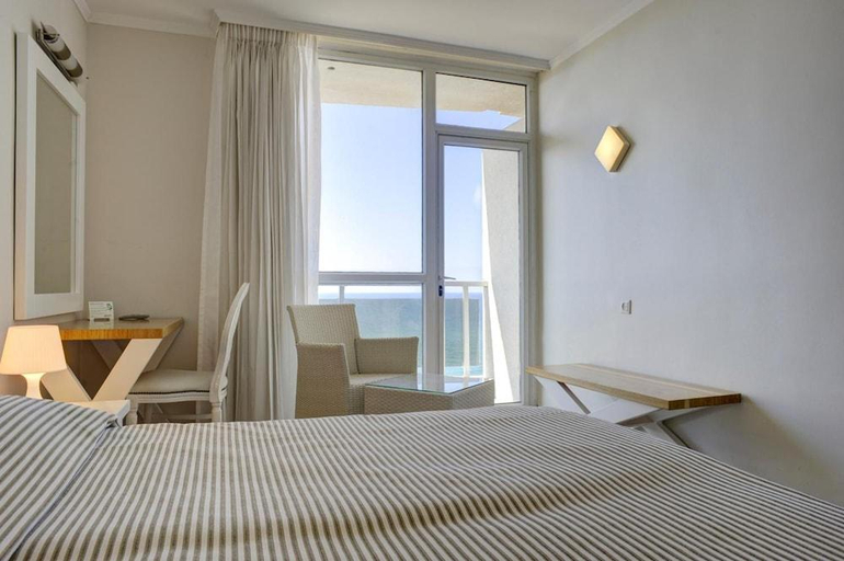 Bedroom 3, Residence Hotel