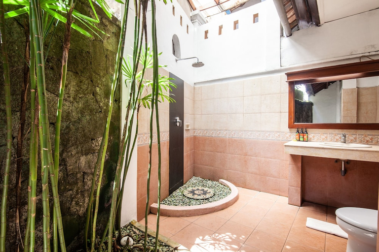 Bathroom 4, Outpost Ubud Nyuh Kuning, Gianyar
