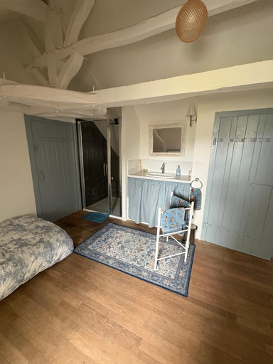 Bedroom 3, Maison du 7, Sarthe