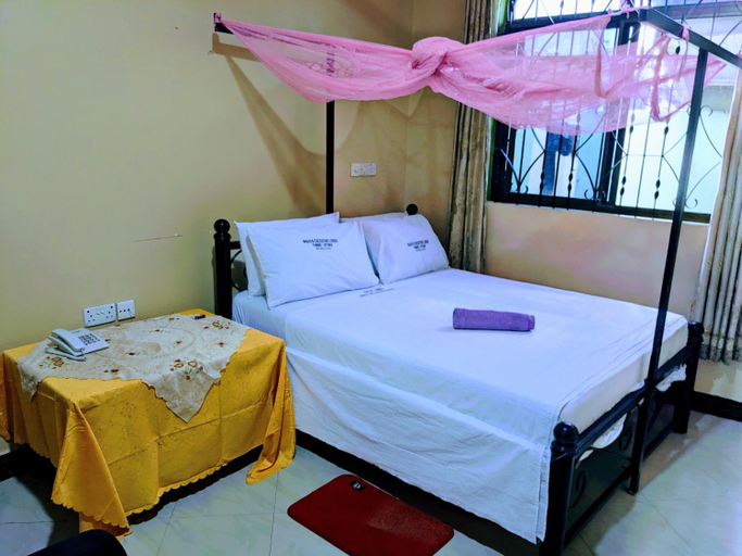 Bedroom, Mauya Executive Lodge, Temeke