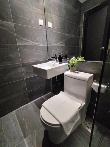 Bathroom 4, Kingston Hotel 7 @ Johor Bharu, Johor Bahru