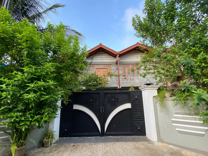 Exterior & Views 1, Berty's Cottage Home Stay, Jaffna