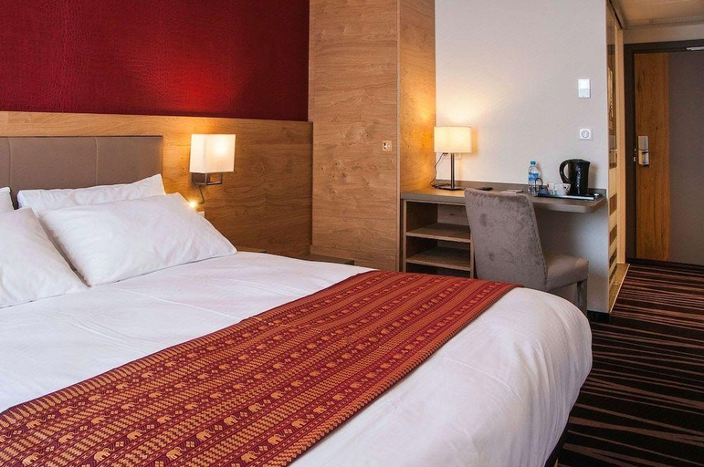 Bedroom 2, Brit Hotel Strasbourg Le Lodge, Bas-Rhin