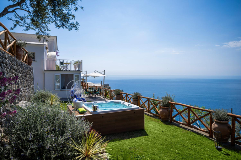 Others 4, Villa Virea, Salerno