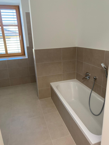 Bathroom, Schurianhof, Klagenfurt Land