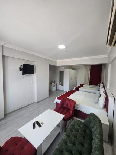 Bedroom 3, Yasam Otel, Buca