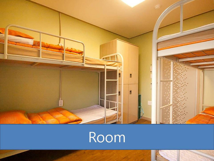 Bedroom 3, Busan Sukbak Dot Com Guest House, Dong