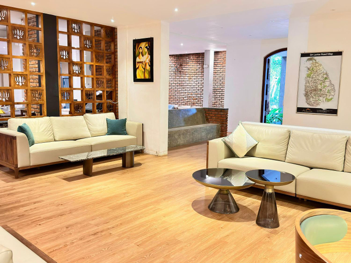 Public Area 2, Hotel Alakamanda, N. Palatha East