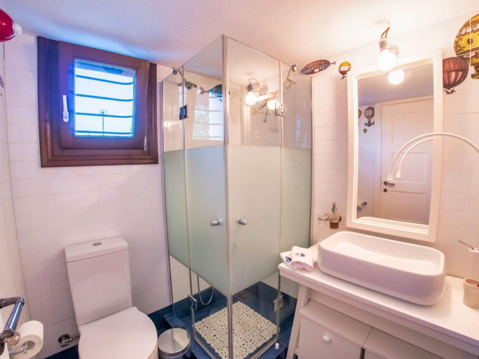Bathroom 3, Boheme Villa by RentalsPro Services - Sani Halkidiki, Central Macedonia