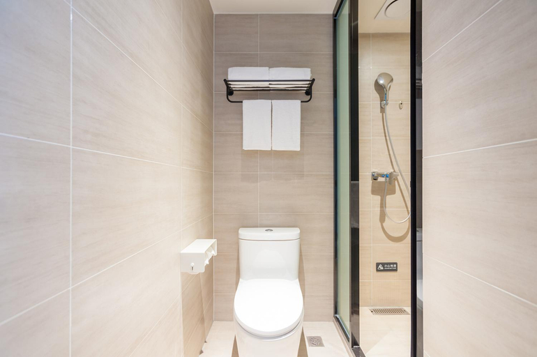 Bathroom 3, Hanting Hotel Beijing Changping Shahe Gonghuacheng, Beijing
