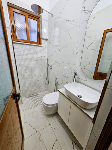Bathroom 3, Homestay Beauty Day, Durrësit