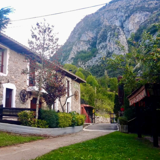 Others 4, Albergue La HERMIDA, Cantabria