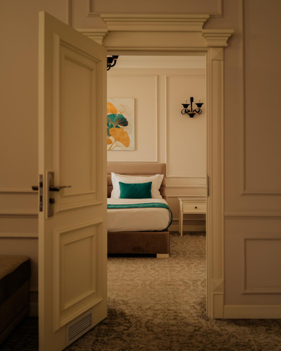 Bedroom 3, Zarafshon Parkside Hotel, Samarkand