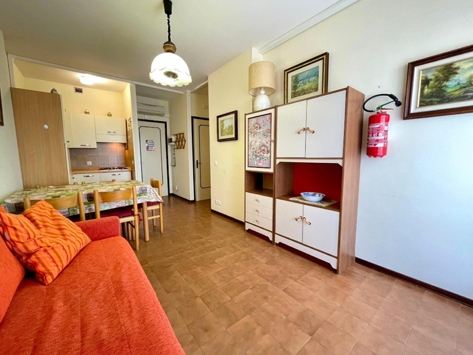 Others 5, Apartment with shared pool for 4 people, Venezia
