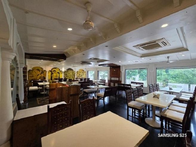 Food & Drinks, The Four Seasons Recreation, Jalgaon