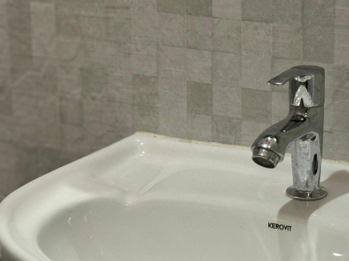 Bathroom 3, Eden Beach Resort - TIE Hotels & Resorts, Puducherry