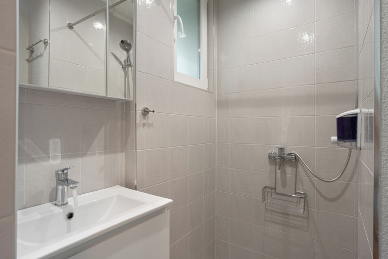 Bathroom, Starflat Cozy central apartment NDK, Stolichna