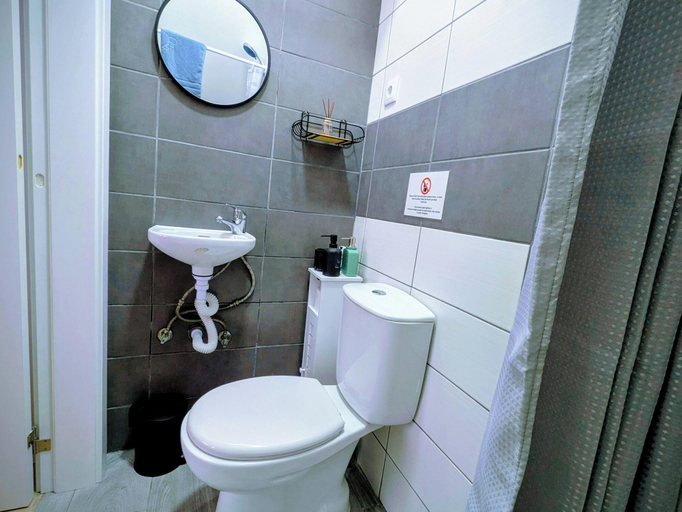 Bathroom 2, Downtown Guesthouse, Angra do Heroísmo
