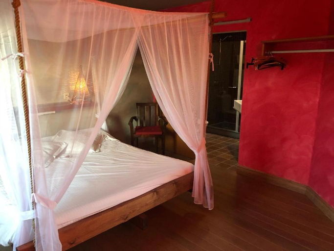 Others 3, B & B Varma Nesto, West-Vlaanderen