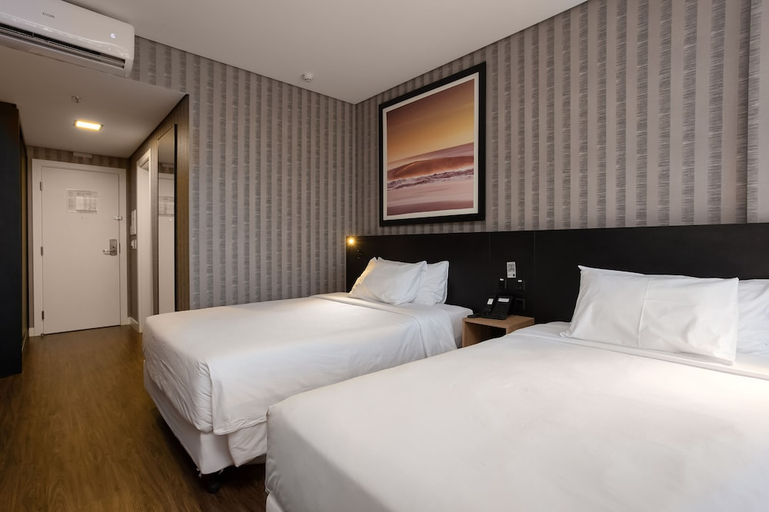 Bedroom 3, Hilton Garden Inn Itajai, Itajaí