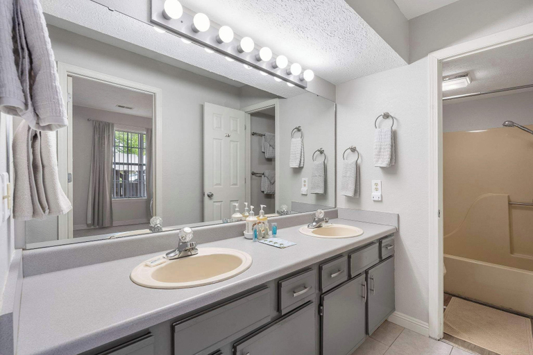 Bathroom 3, Branson Golfers Nook - Near DT Branson!, Taney
