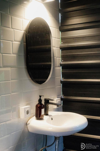Bathroom 2, Green Lava Lake View Glamping Bedugul, Tabanan