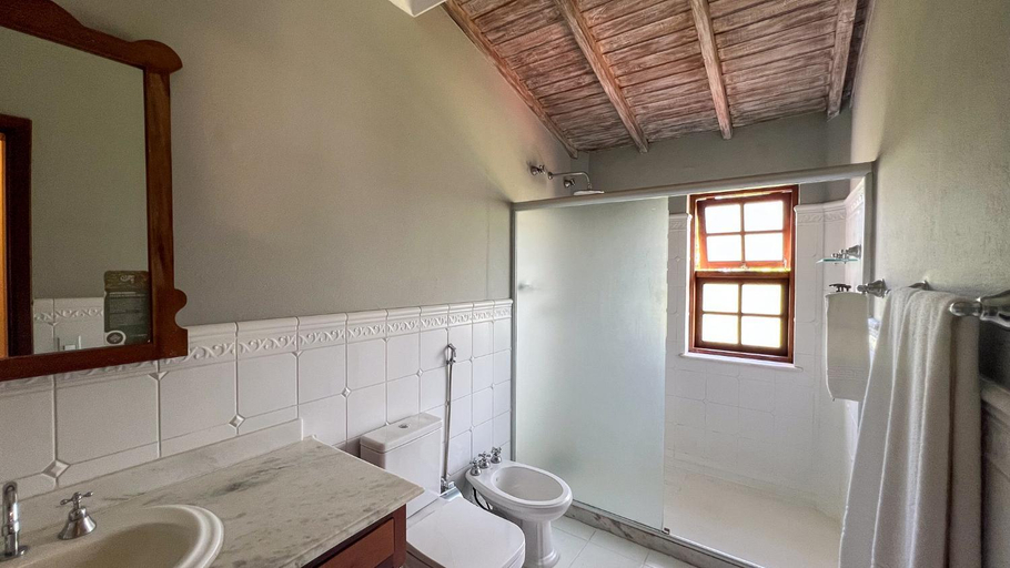 Bathroom 5, Vila Angatu Eco Resort & SPA, Santa Cruz Cabrália