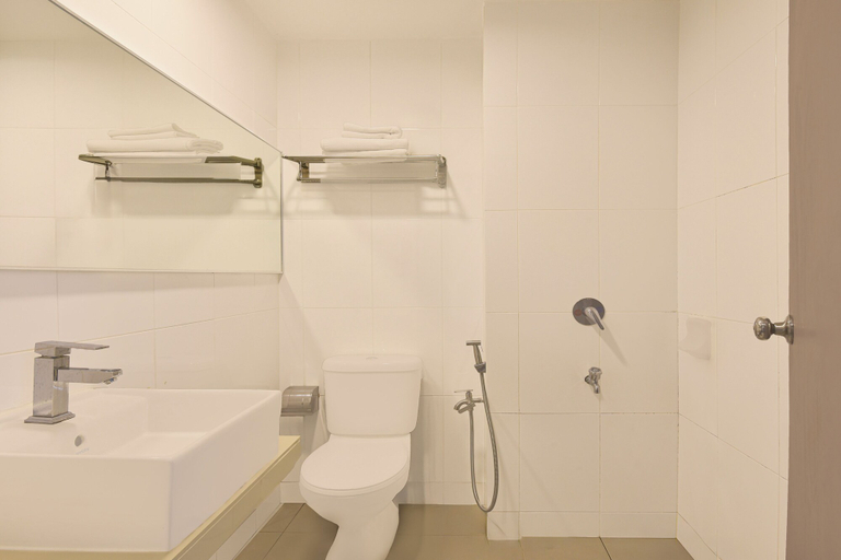Bathroom 4, Sunday Malacca Near Jonker Street Formerly Quayside, Malacca City