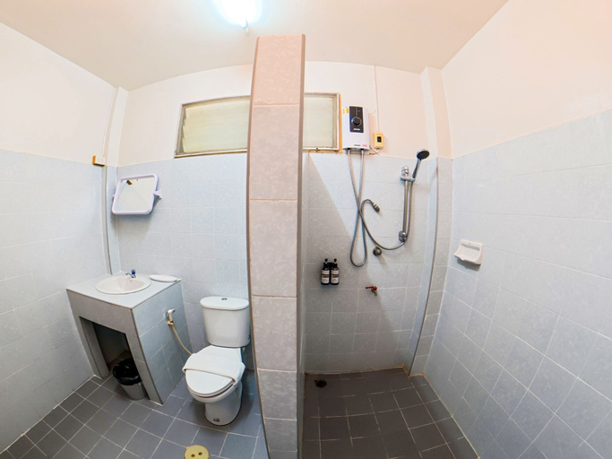 Bathroom 3, Luna Hut Resort Hua Hin, Hua Hin